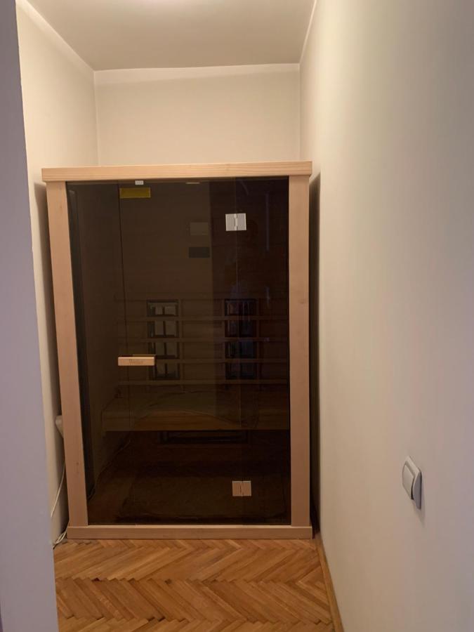 Relax And Pool Apartments Novi Sad Bagian luar foto