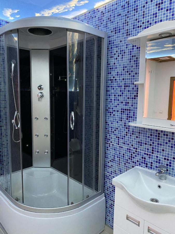 Relax And Pool Apartments Novi Sad Bagian luar foto